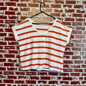 Land’s End Relaxed Boxy Cotton Striped V-Neck T-Shirt. Large